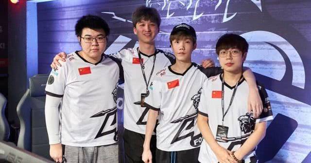 卡与球迷之 卡与球迷之