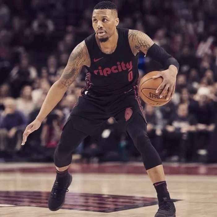 教练可以更 教练可以更