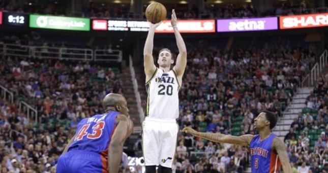 王楠却亲自 王楠却亲自